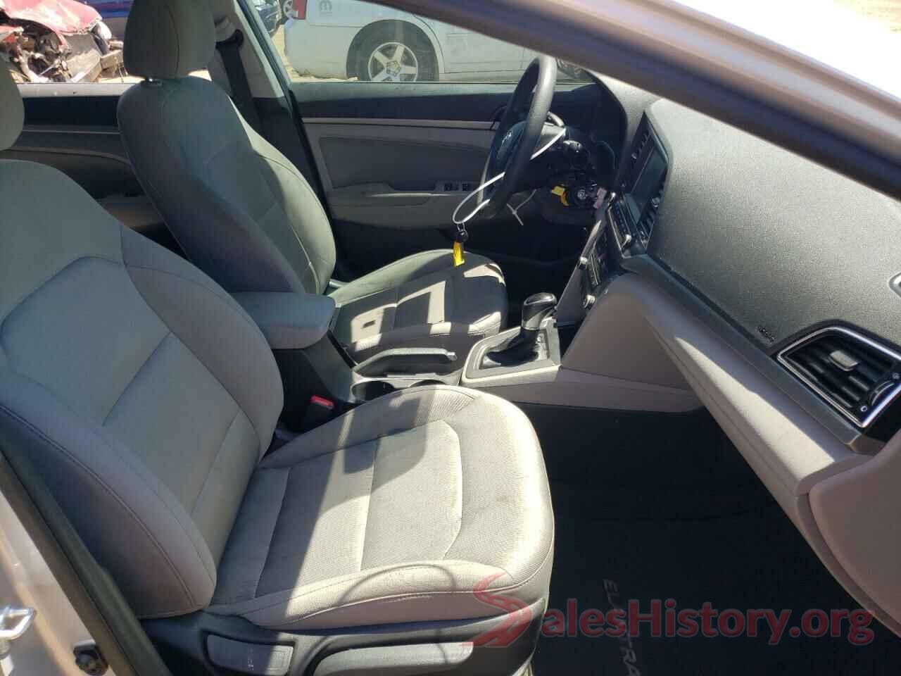 5NPD84LF1JH260719 2018 HYUNDAI ELANTRA