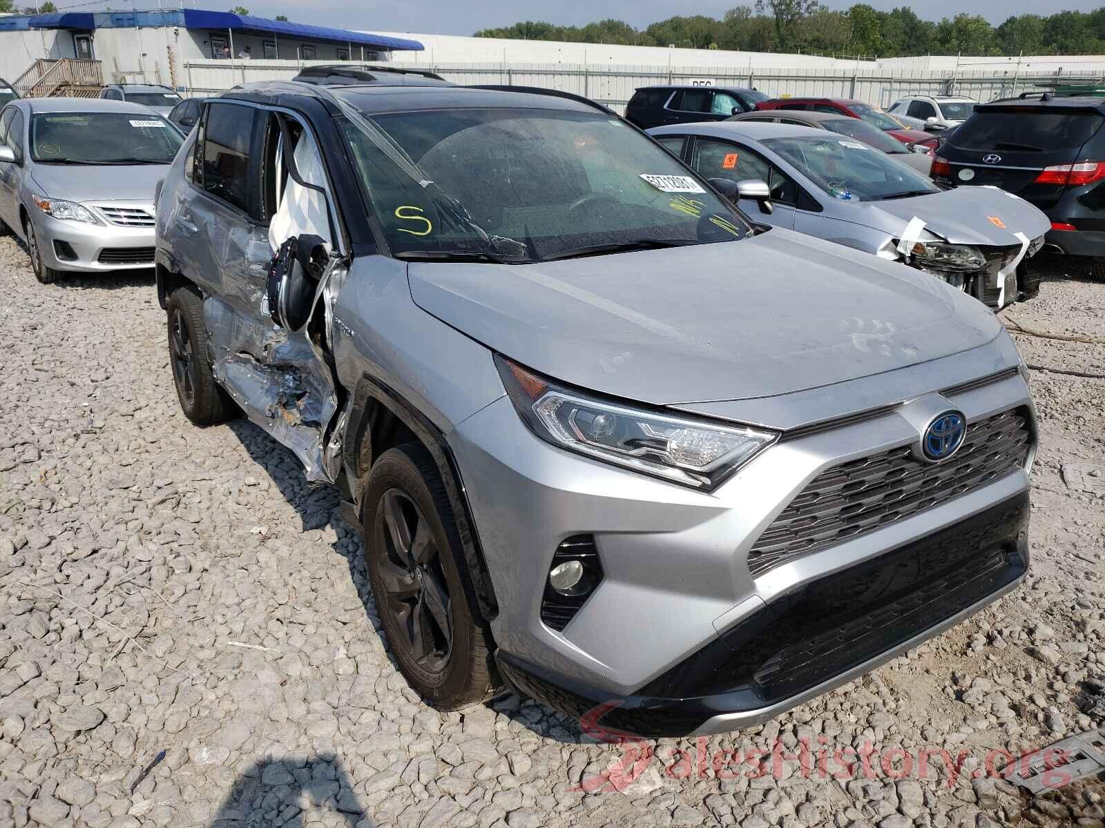 JTMEWRFV8LJ046119 2020 TOYOTA RAV4