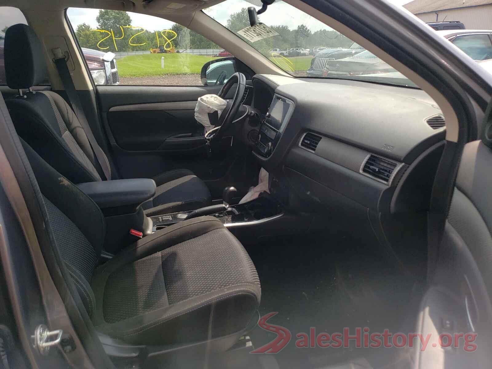 JA4AD3A32HZ039063 2017 MITSUBISHI OUTLANDER