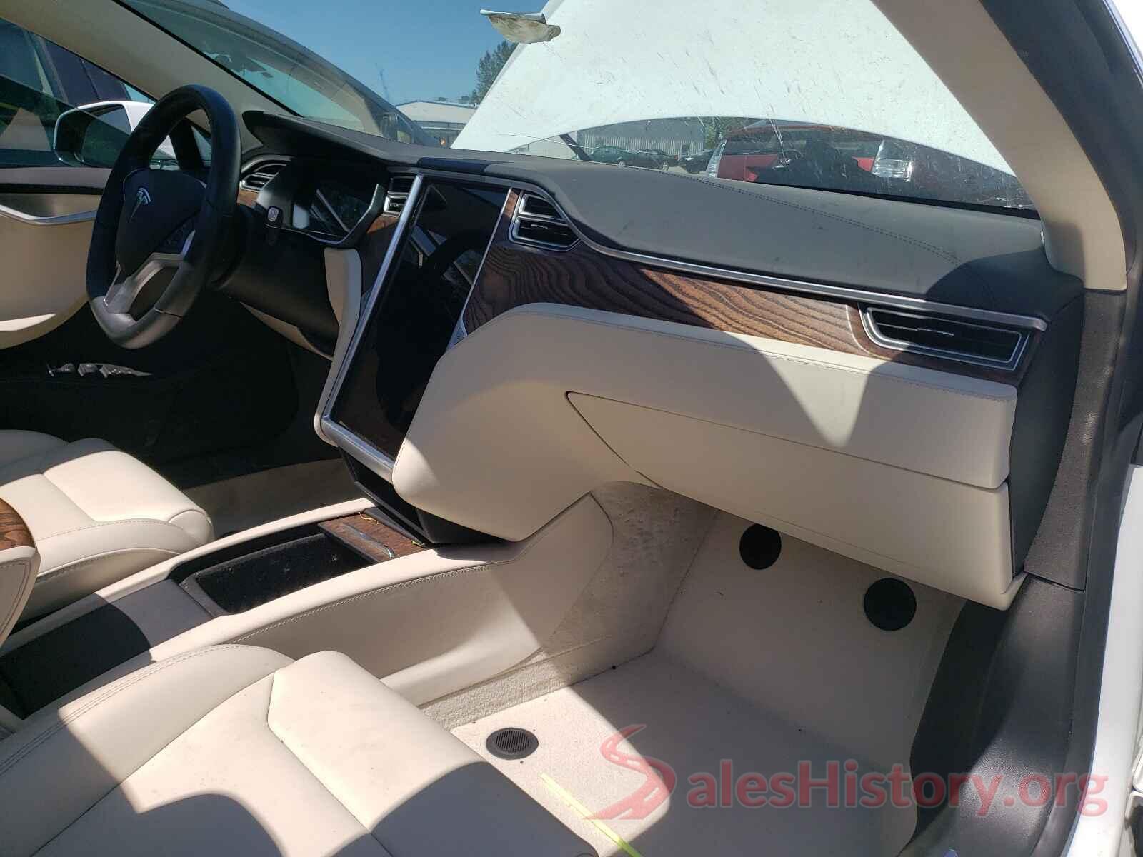 5YJSA1E26JF247399 2018 TESLA MODEL S