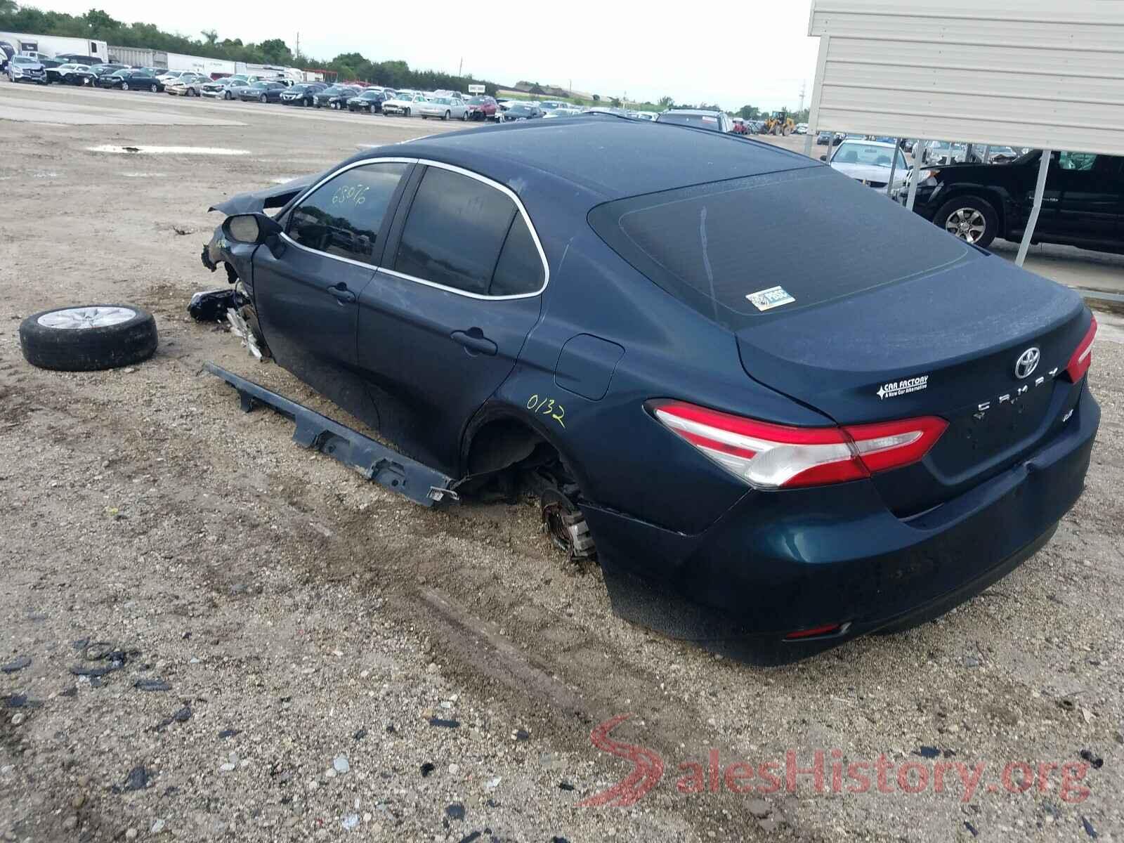 4T1B11HK9JU556914 2018 TOYOTA CAMRY