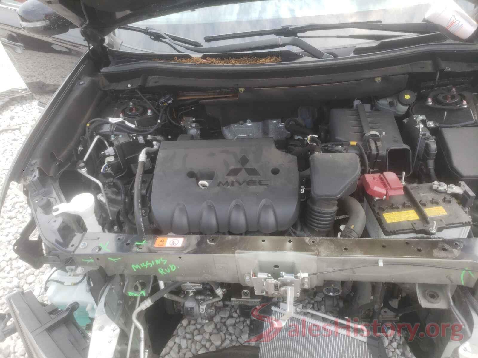 JA4AD3A3XJZ000808 2018 MITSUBISHI OUTLANDER