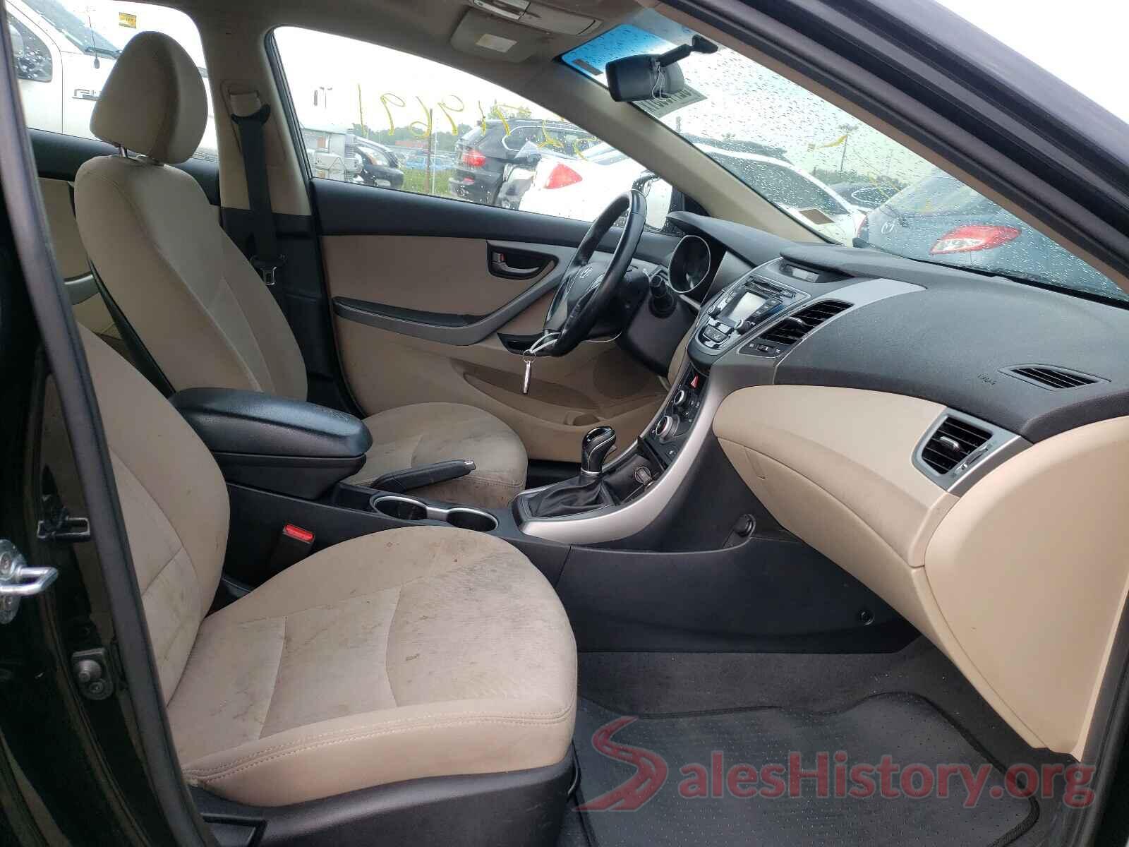 5NPDH4AE4GH725027 2016 HYUNDAI ELANTRA