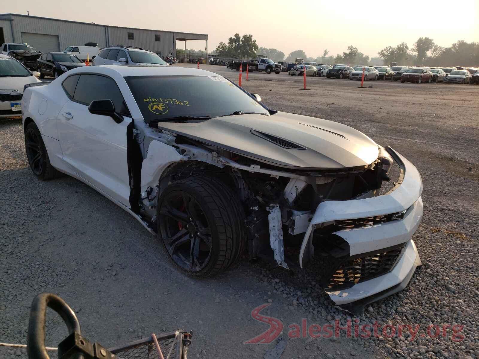 1G1FG1R7XJ0137162 2018 CHEVROLET CAMARO