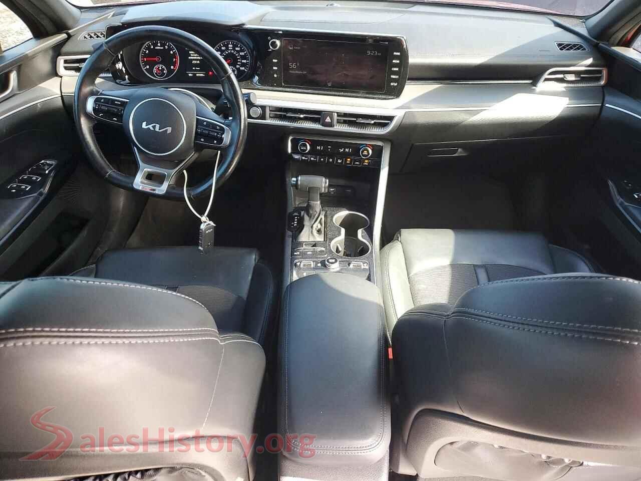 2022 KIA K5 VIN 5XXG64J26NG090698, interior dashboard