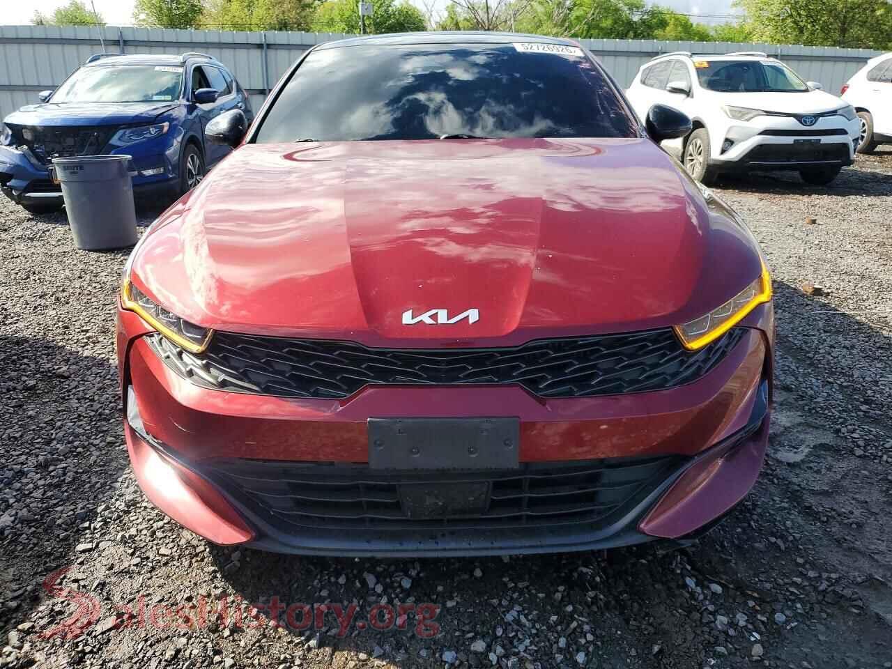 2022 KIA K5 VIN 5XXG64J26NG090698, rear view