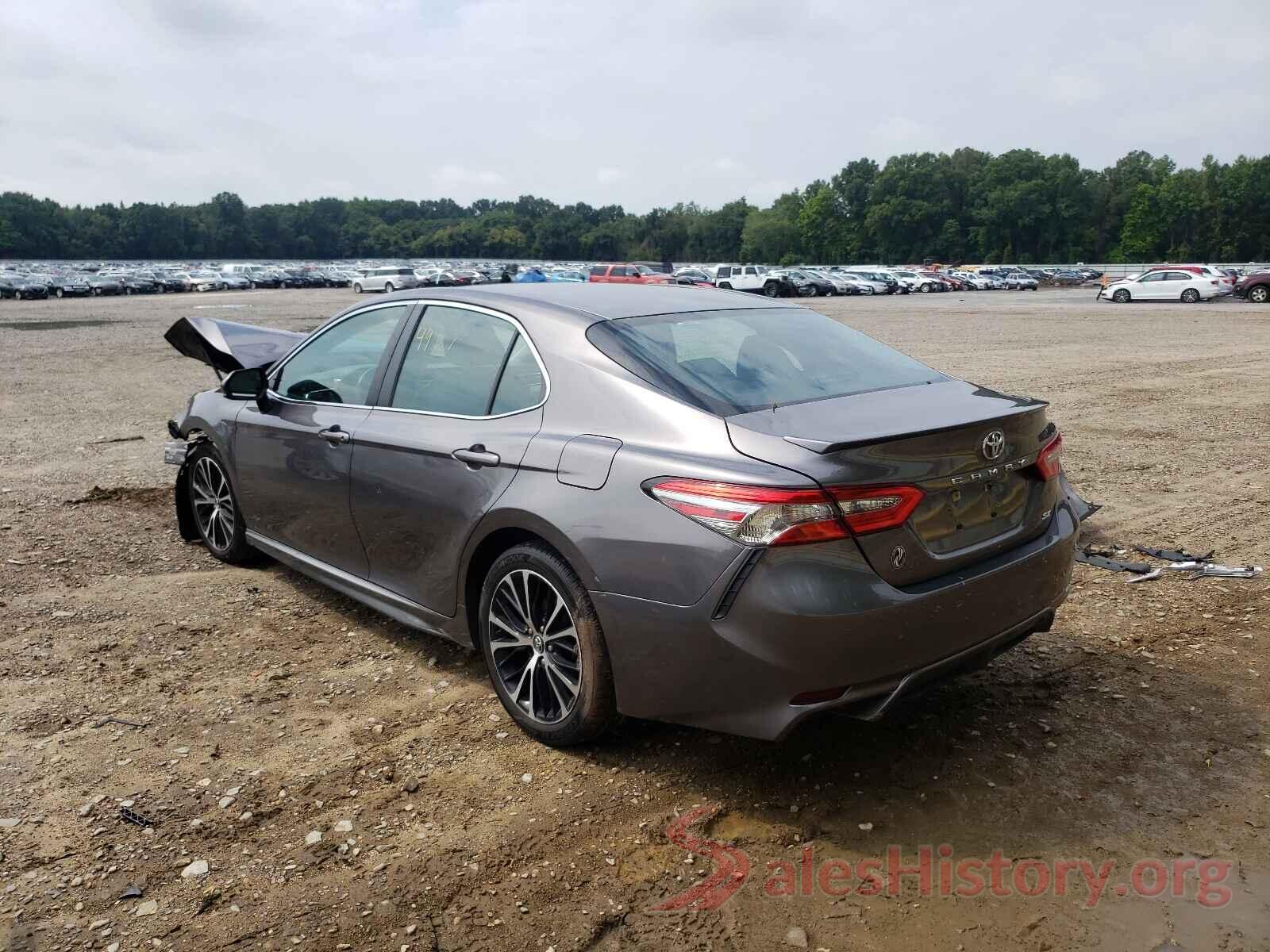 4T1B11HK1JU501714 2018 TOYOTA CAMRY