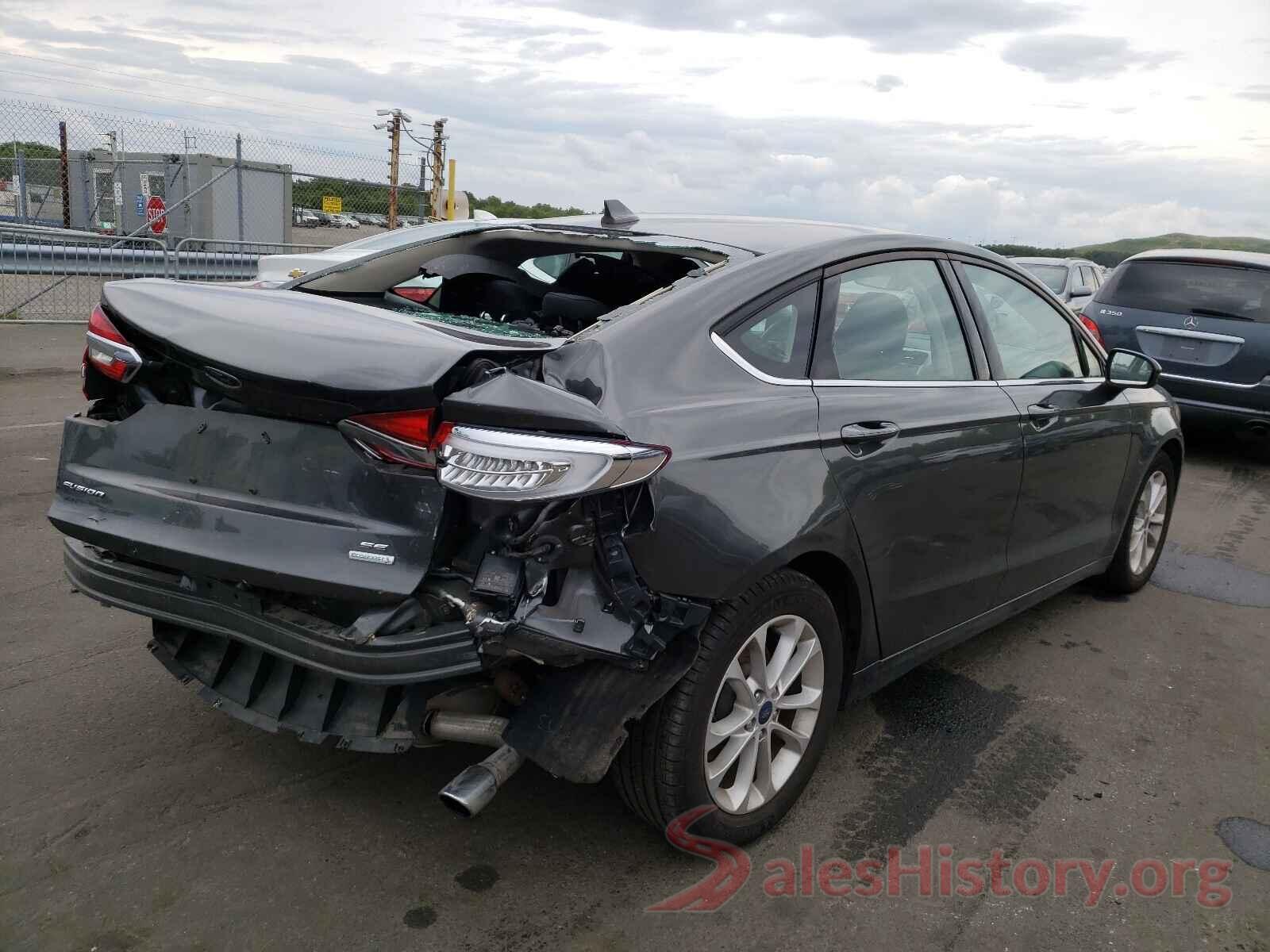 3FA6P0HD2LR158427 2020 FORD FUSION