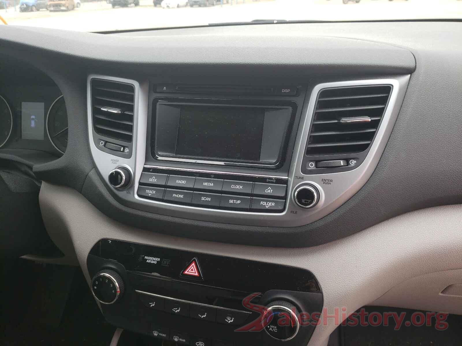 KM8J33A41HU512588 2017 HYUNDAI TUCSON