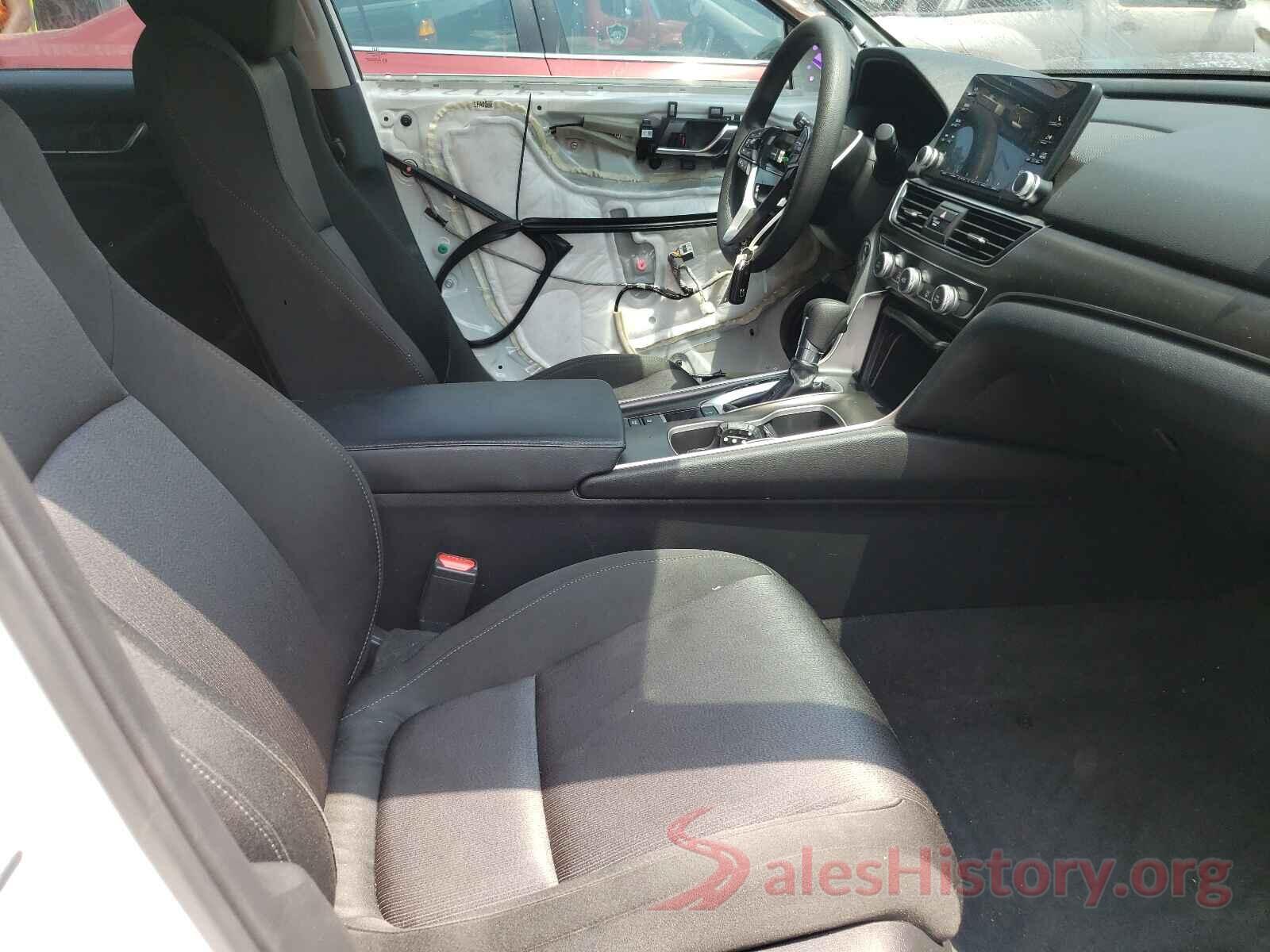 1HGCV1F16JA000313 2018 HONDA ACCORD