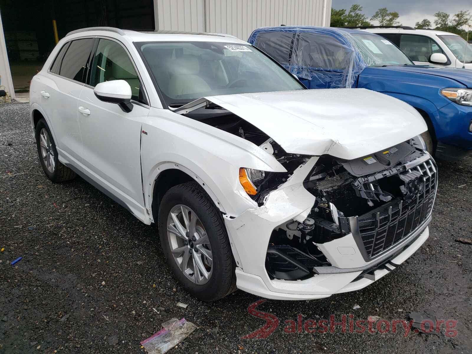 WA1DECF36M1127366 2021 AUDI Q3