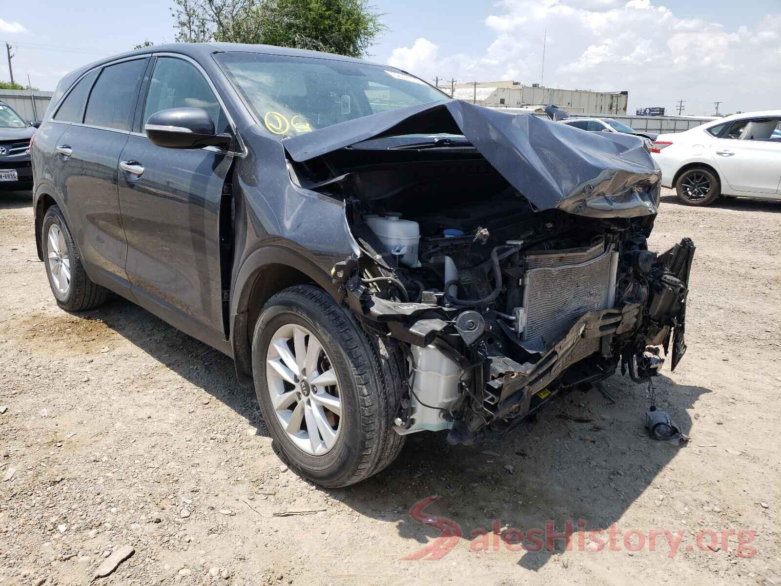 5XYPG4A32KG513578 2019 KIA SORENTO