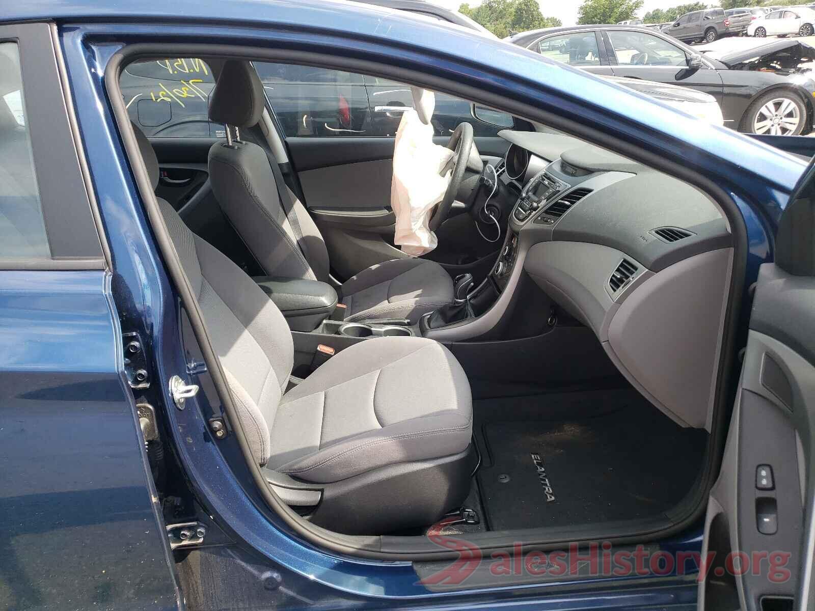 KMHDH4AE3GU517724 2016 HYUNDAI ELANTRA