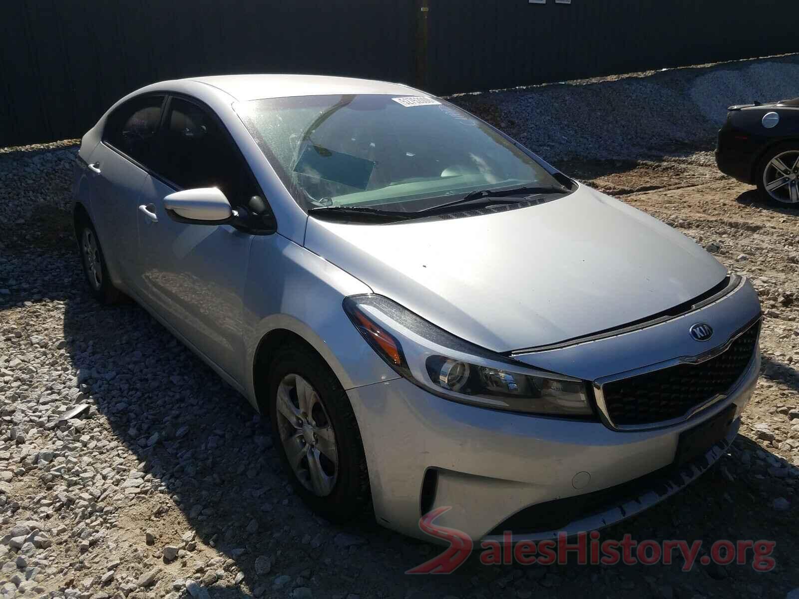 3KPFK4A78HE091948 2017 KIA FORTE