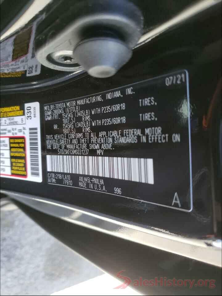 5TDZSKFC6MS031237 2021 TOYOTA SIENNA