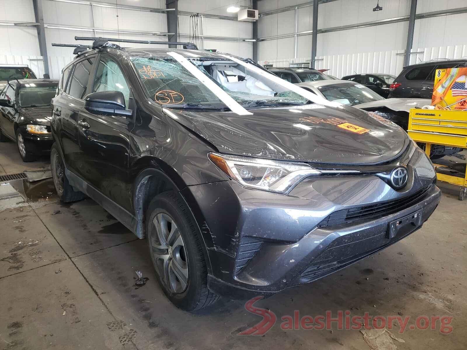 2T3BFREV2HW660807 2017 TOYOTA RAV4