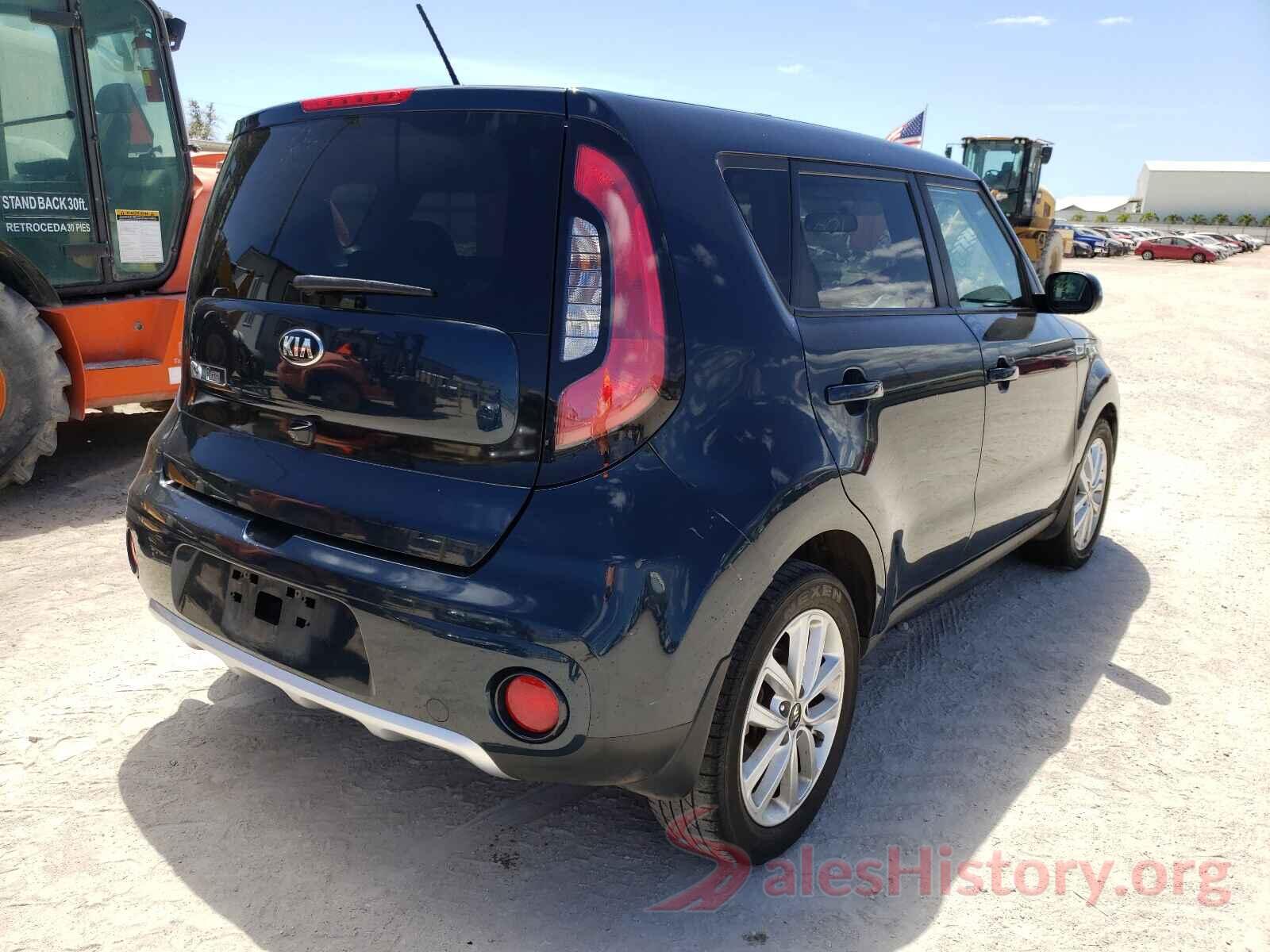 KNDJP3A55J7592113 2018 KIA SOUL