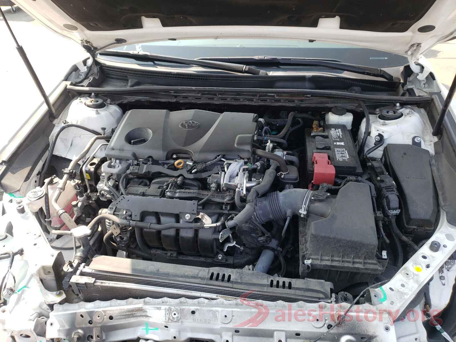 4T1B11HK1JU563484 2018 TOYOTA CAMRY