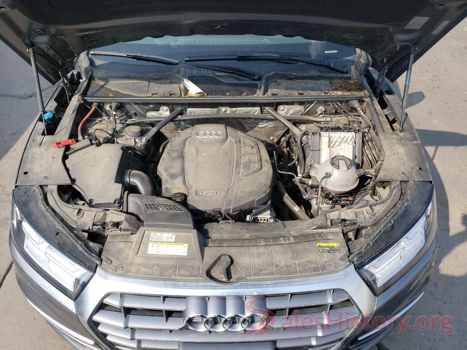 WA1BNAFY9J2111577 2018 AUDI Q5