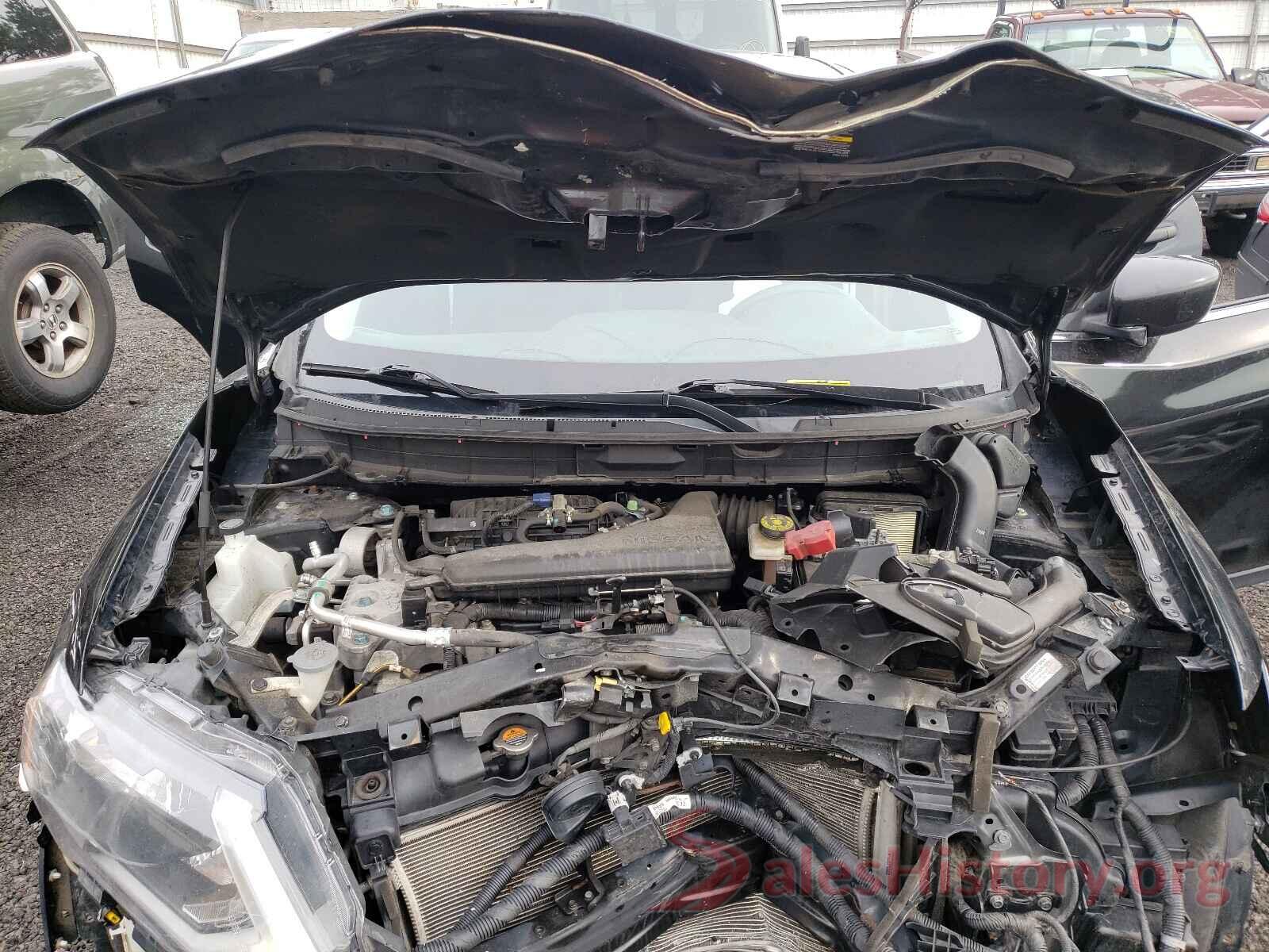 KNMAT2MV5JP500824 2018 NISSAN ROGUE