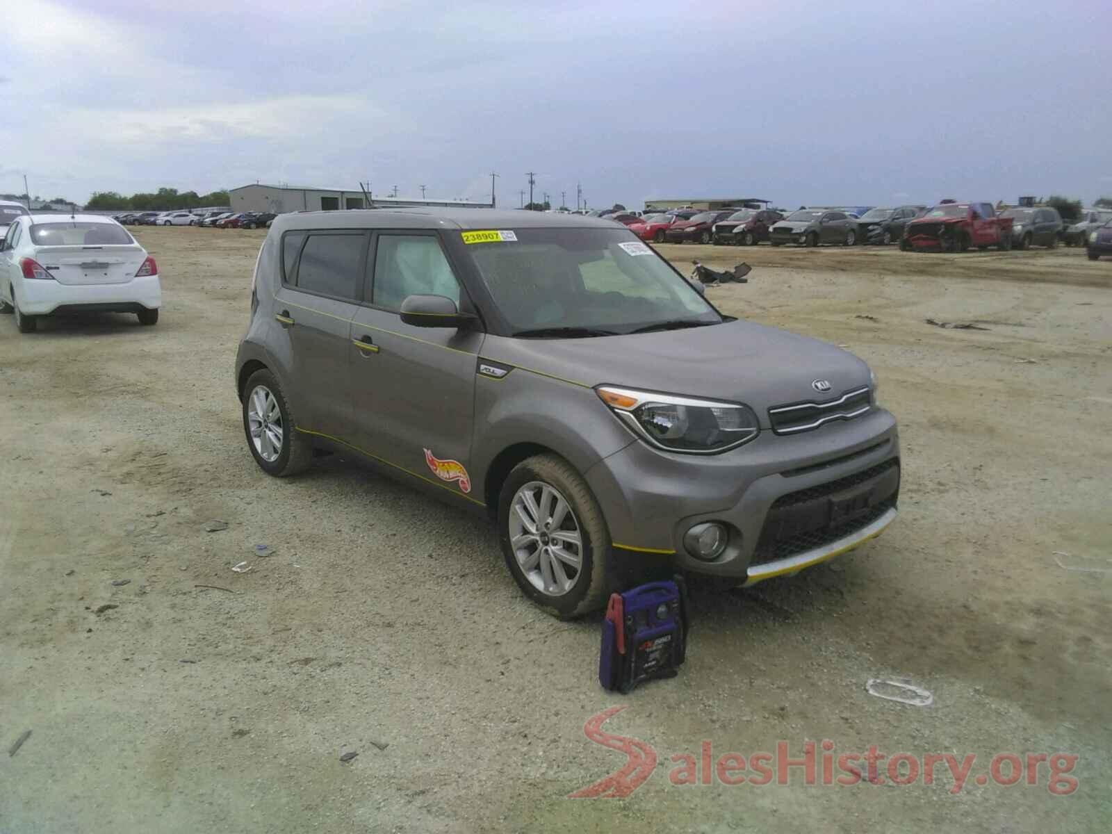 KNDJP3A51J7512919 2018 KIA SOUL