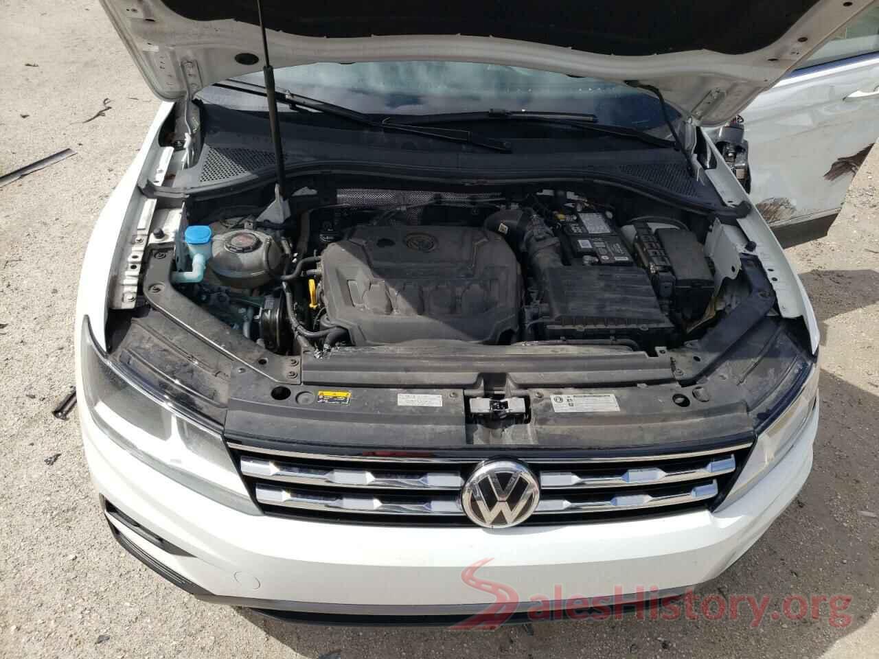 3VV3B7AX3JM207638 2018 VOLKSWAGEN TIGUAN