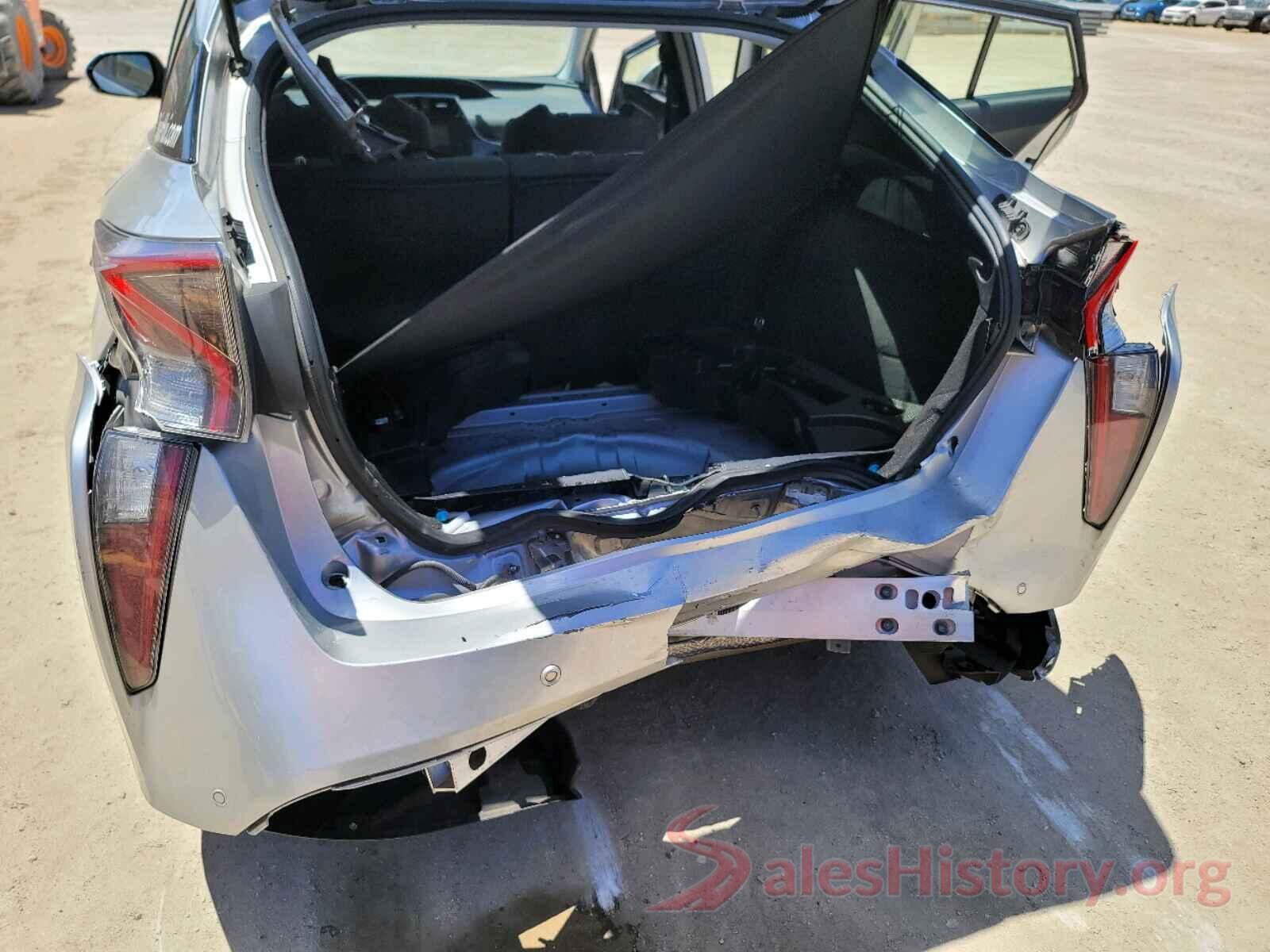 JTDKBRFUXJ3589513 2018 TOYOTA PRIUS