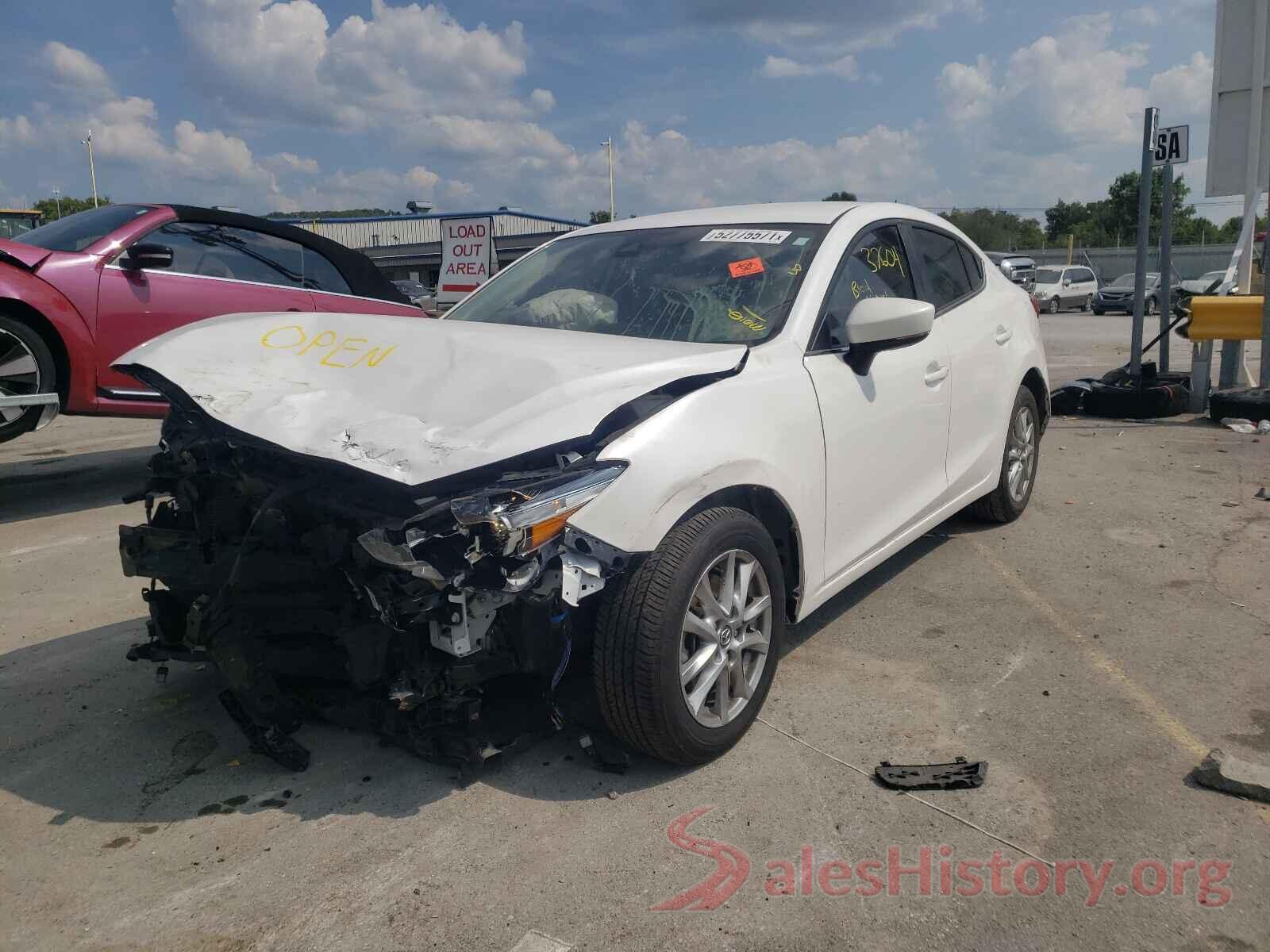 3MZBN1U73JM174552 2018 MAZDA 3