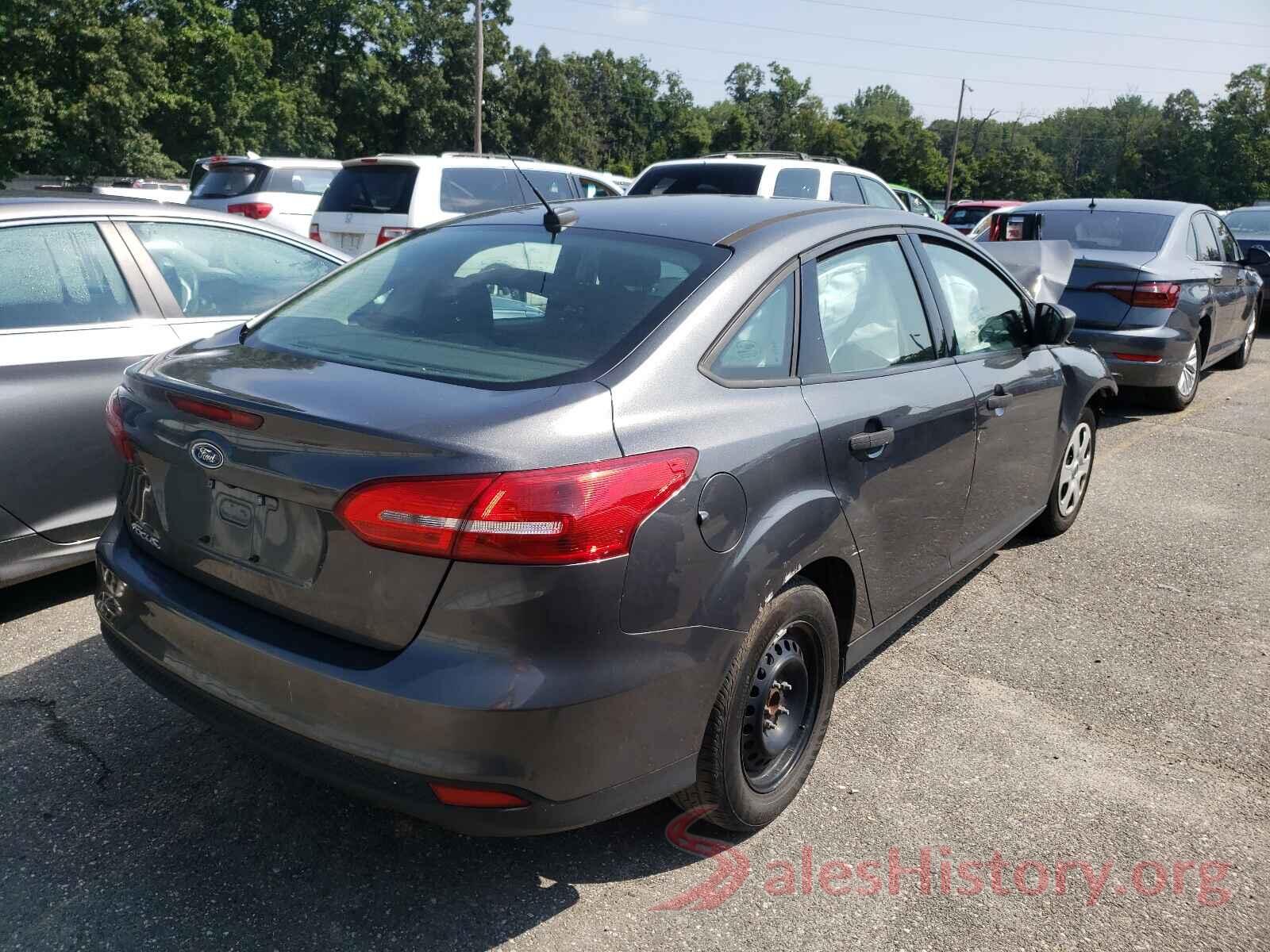 1FADP3E2XJL306900 2018 FORD FOCUS