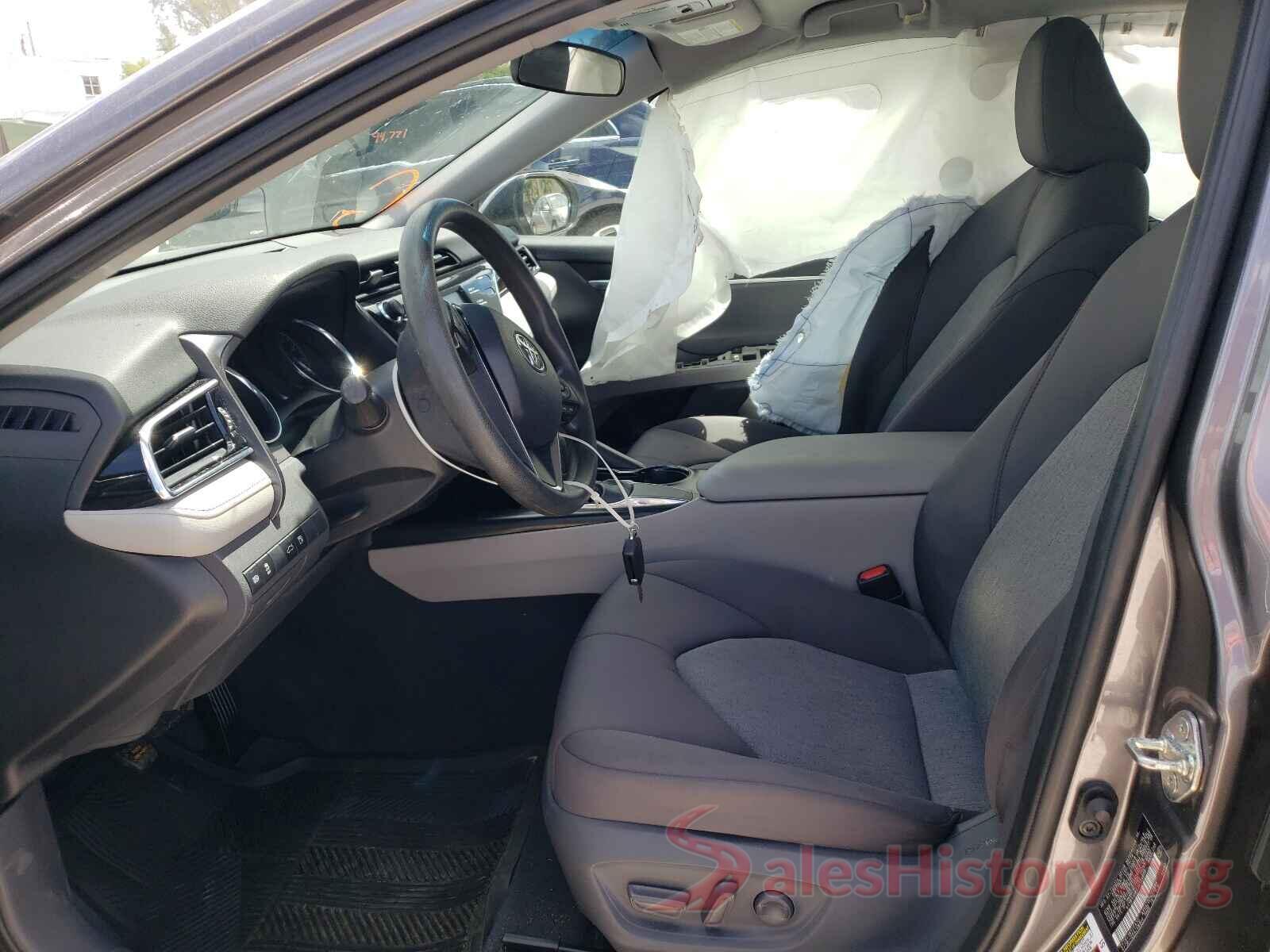 4T1B11HKXJU154609 2018 TOYOTA CAMRY