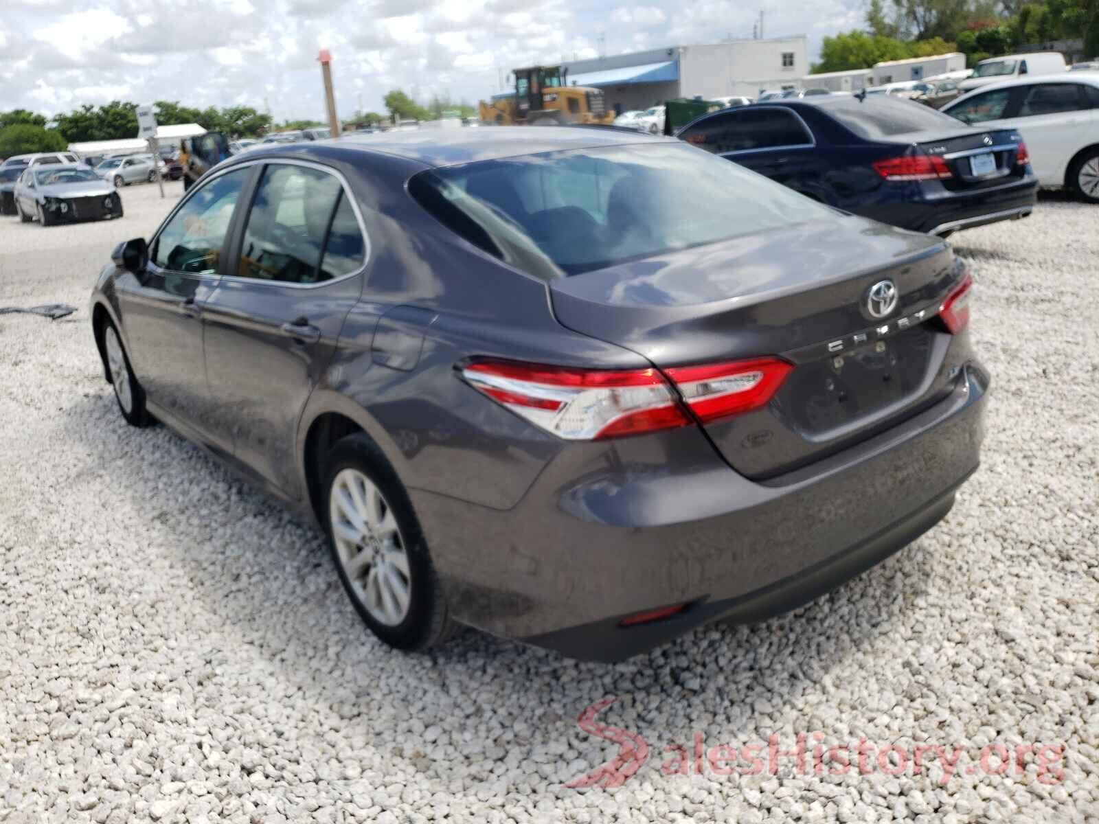 4T1B11HKXJU154609 2018 TOYOTA CAMRY