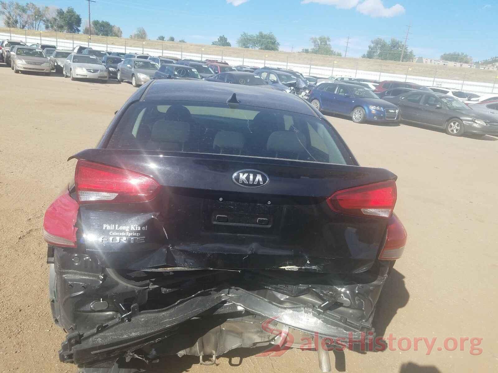 3KPFK4A73JE280397 2018 KIA FORTE