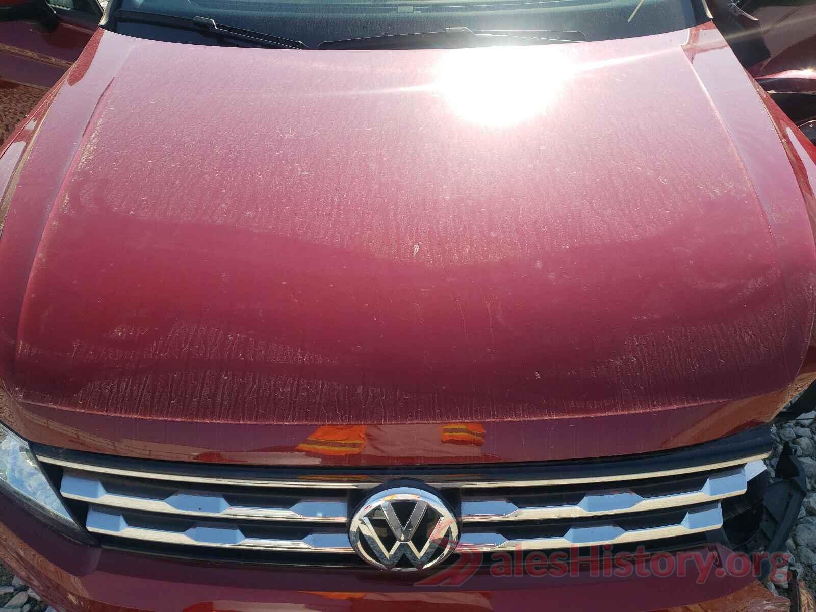 3VV0B7AXXJM040830 2018 VOLKSWAGEN TIGUAN