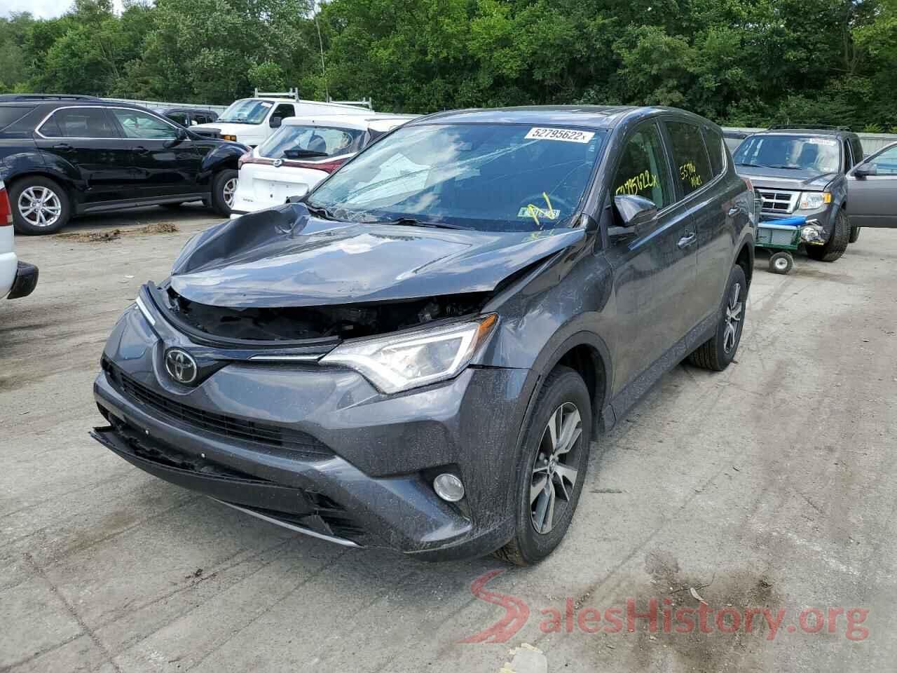 2T3RFREV1JW814590 2018 TOYOTA RAV4