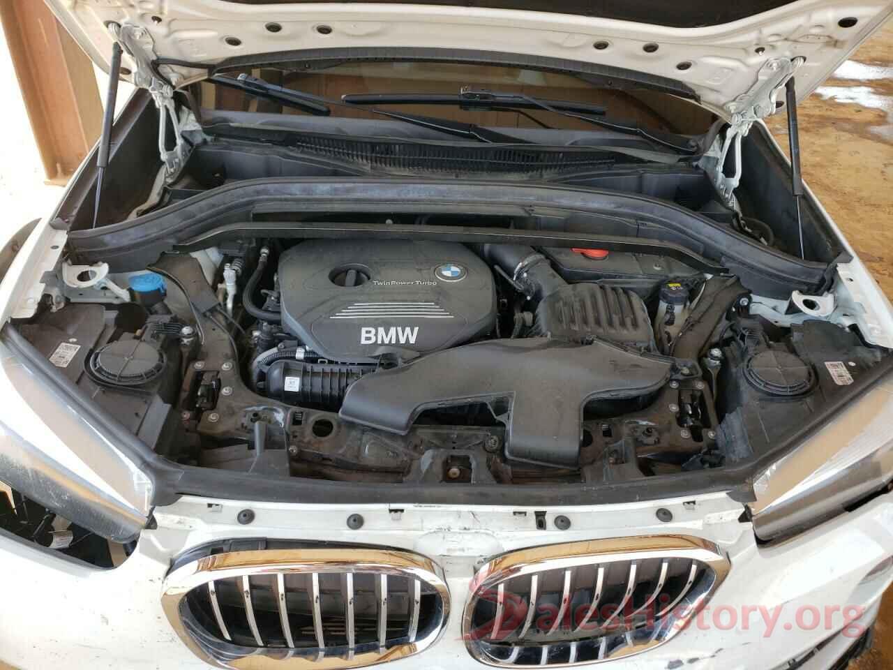 WBXHU7C31H5H35564 2017 BMW X1