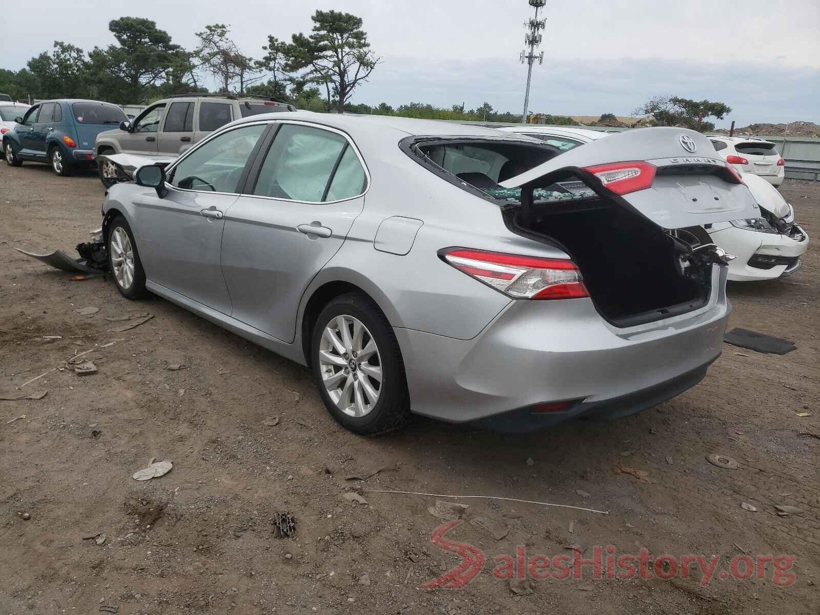 4T1B11HK2JU536617 2018 TOYOTA CAMRY