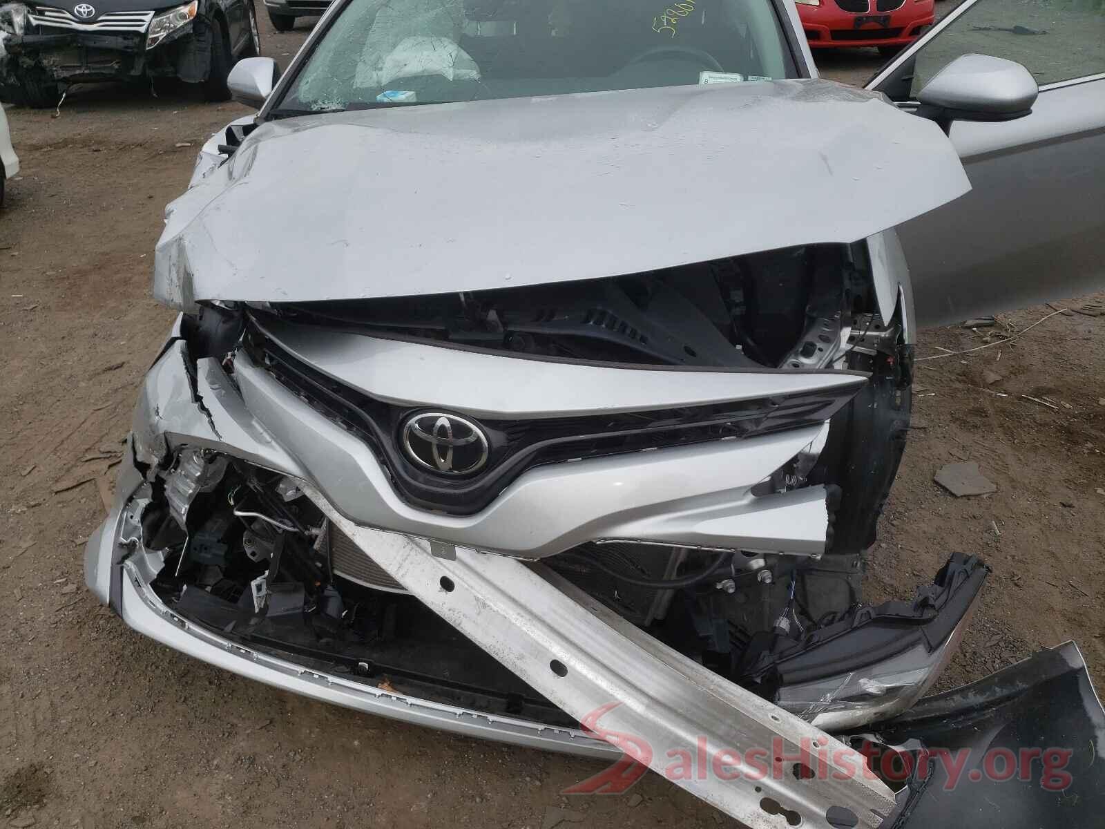 4T1B11HK2JU536617 2018 TOYOTA CAMRY