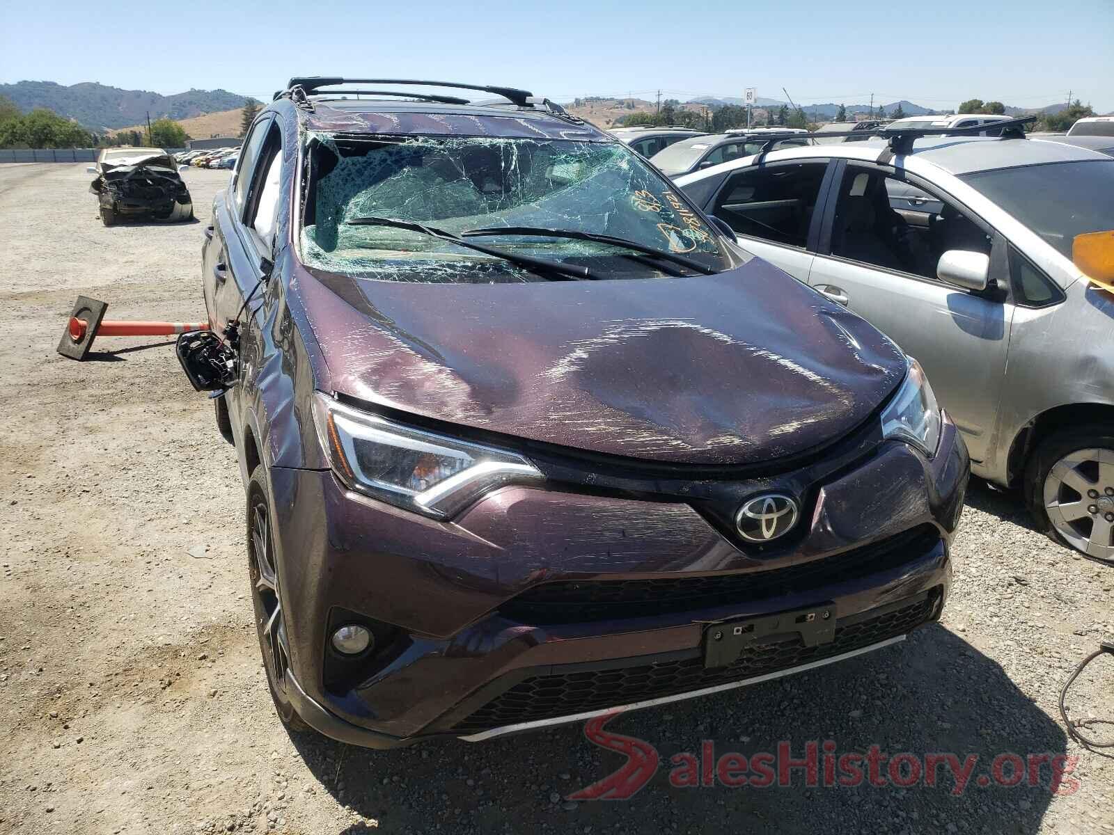 2T3NFREV0JW492121 2018 TOYOTA RAV4