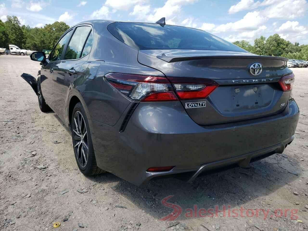 4T1G11AK5MU458533 2021 TOYOTA CAMRY