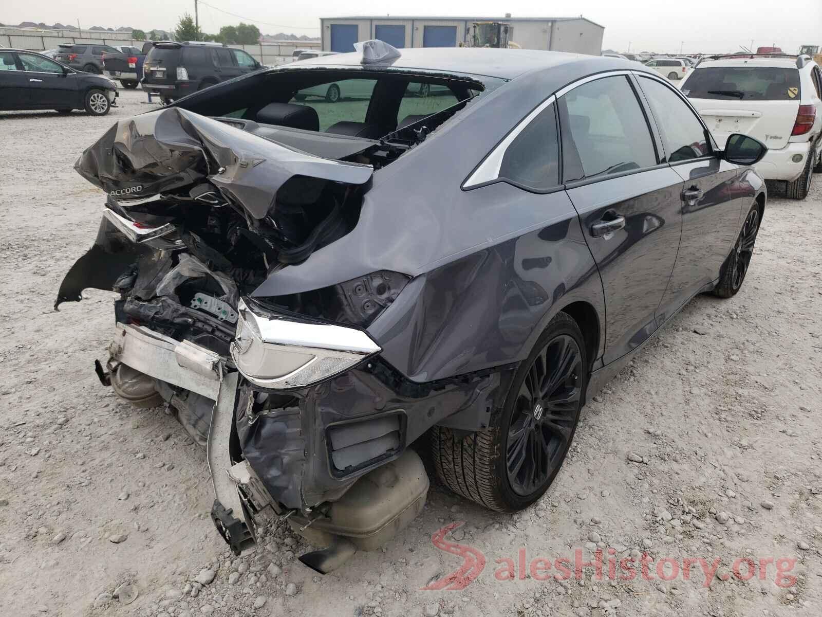 1HGCV1F3XJA210026 2018 HONDA ACCORD