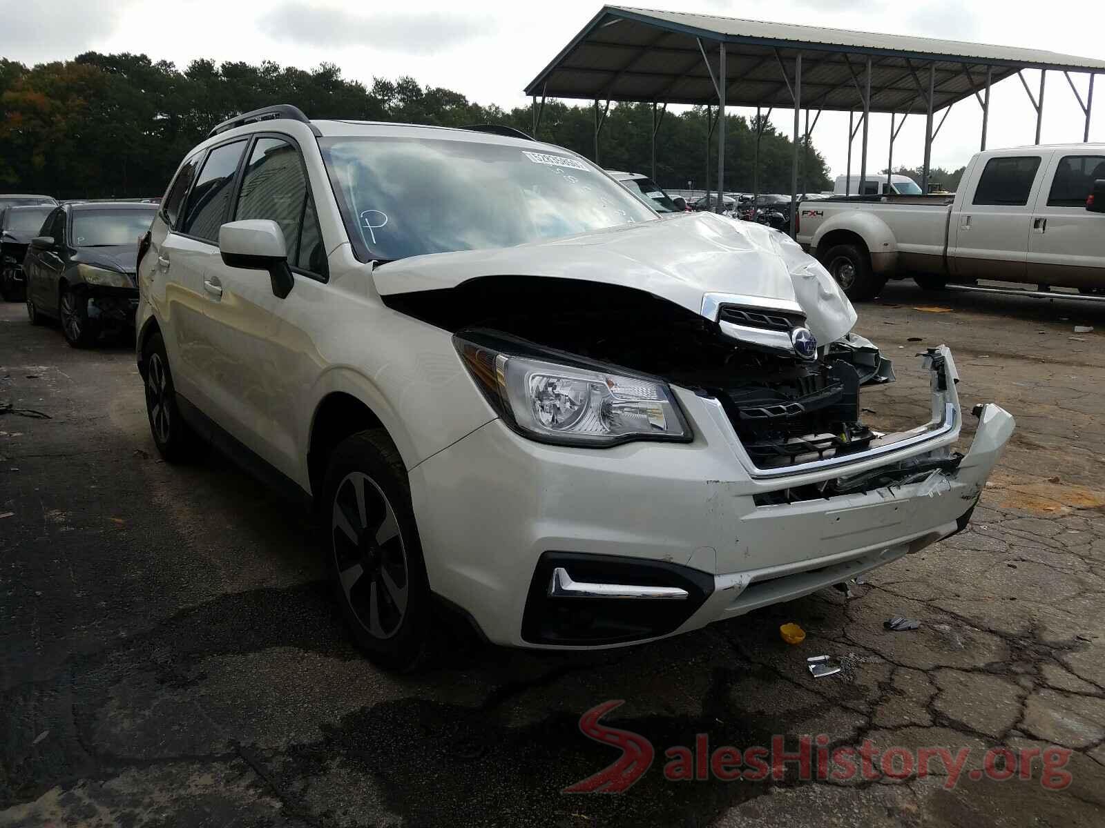 JF2SJAEC8HH536403 2017 SUBARU FORESTER