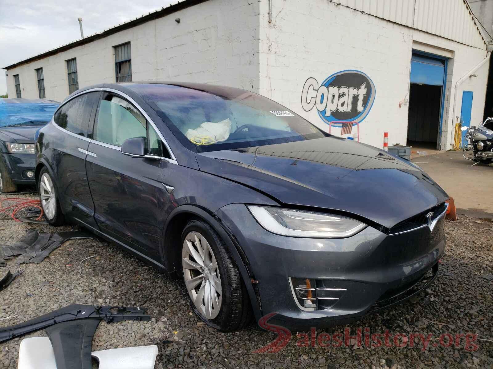 5YJXCAE21JF139644 2018 TESLA MODEL X