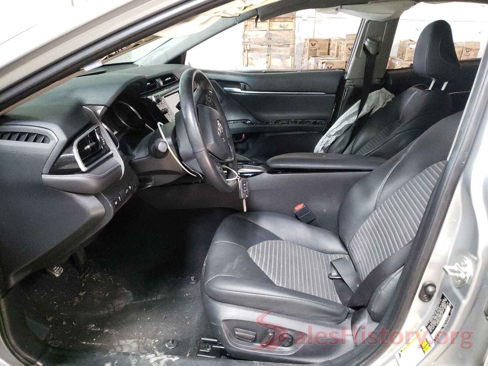 4T1B11HK2JU582495 2018 TOYOTA CAMRY