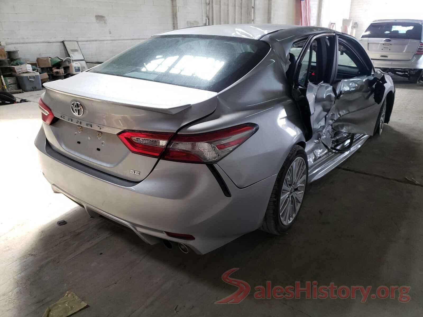 4T1B11HK2JU582495 2018 TOYOTA CAMRY