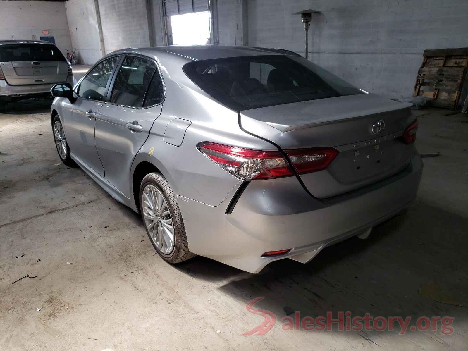 4T1B11HK2JU582495 2018 TOYOTA CAMRY