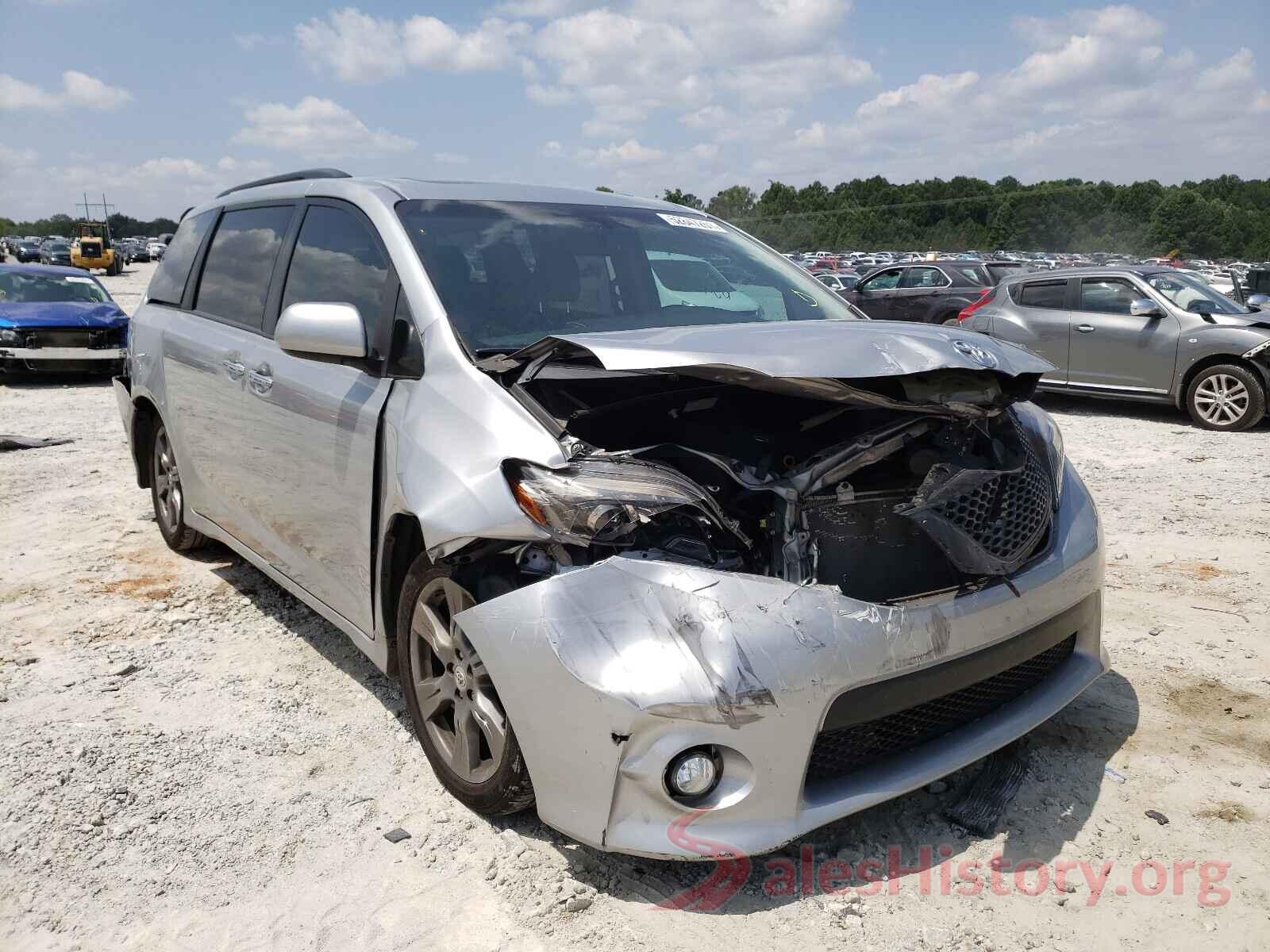 5TDXZ3DC8HS894770 2017 TOYOTA SIENNA