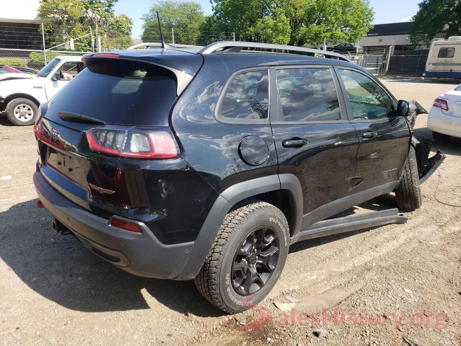 1C4PJMBX7KD239795 2019 JEEP CHEROKEE