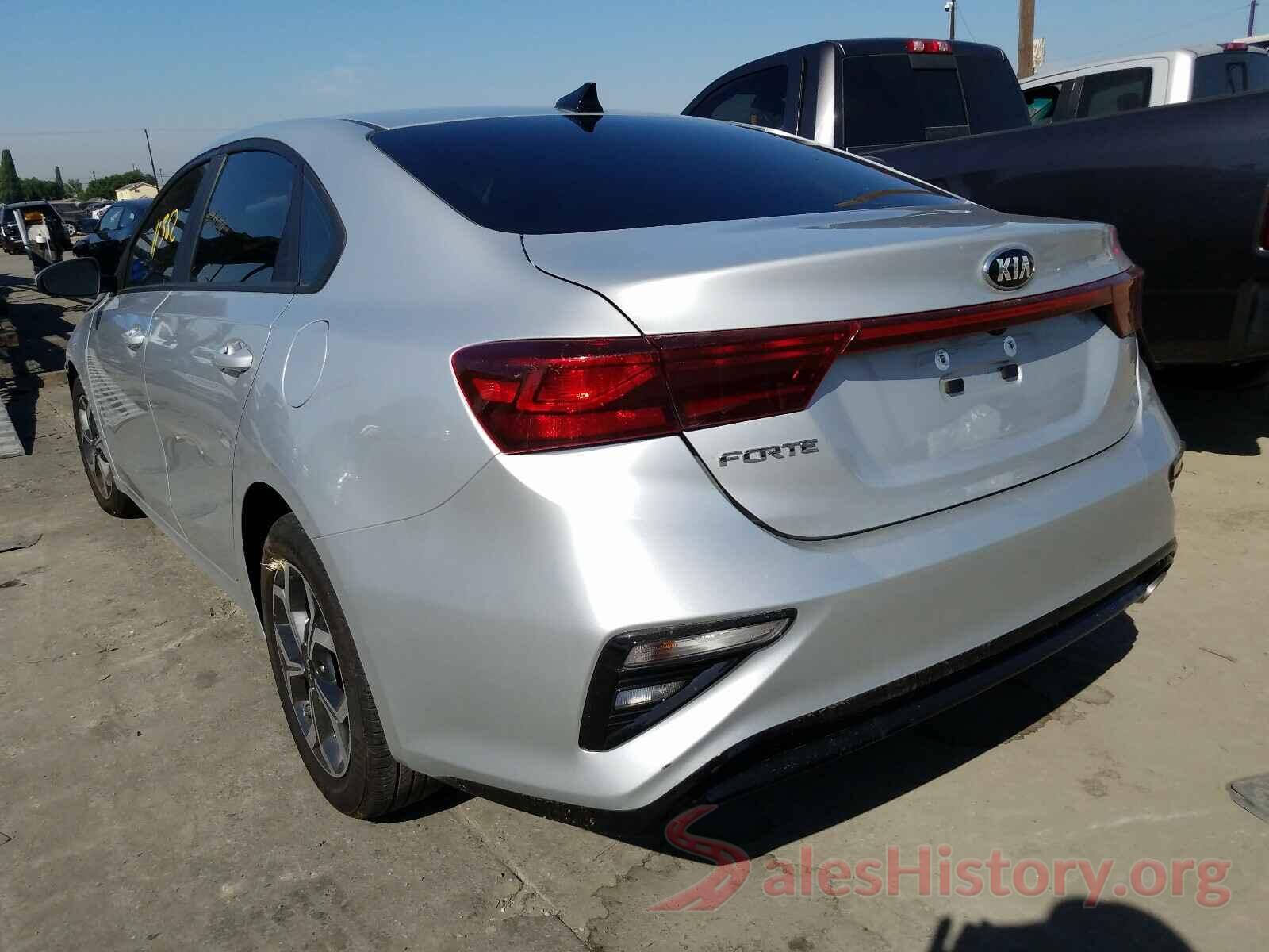 3KPF24AD8KE095012 2019 KIA FORTE