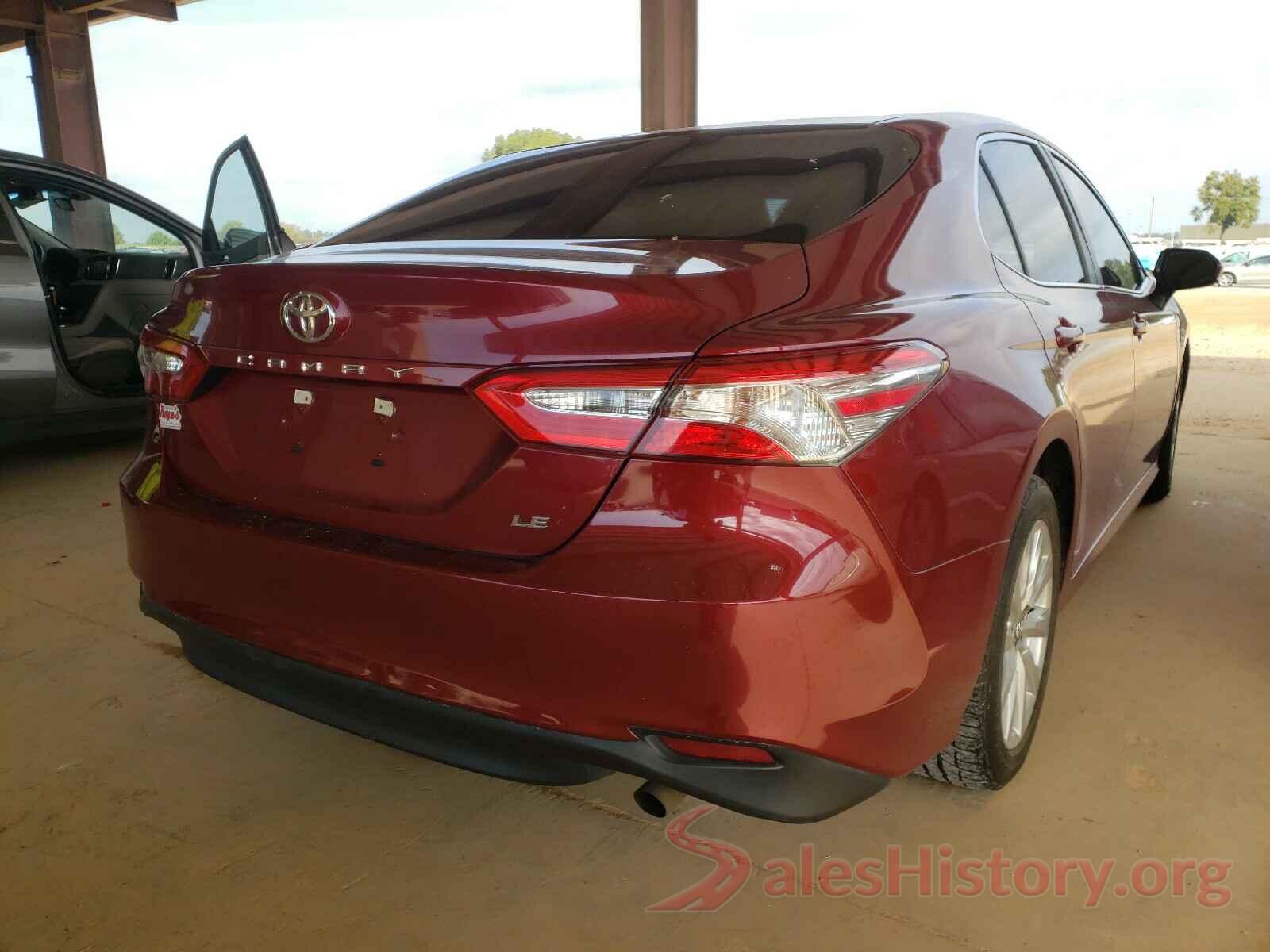 4T1B11HK3JU605671 2018 TOYOTA CAMRY