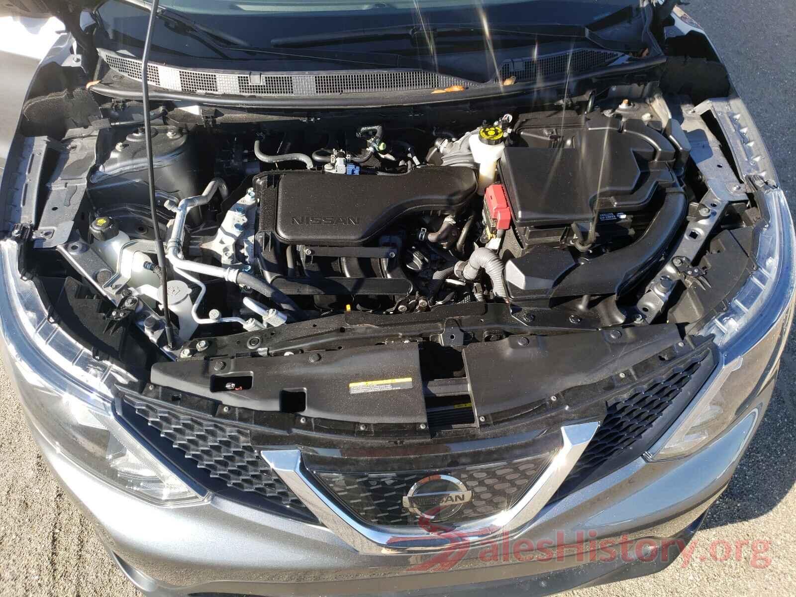 JN1BJ1CP8JW100367 2018 NISSAN ROGUE